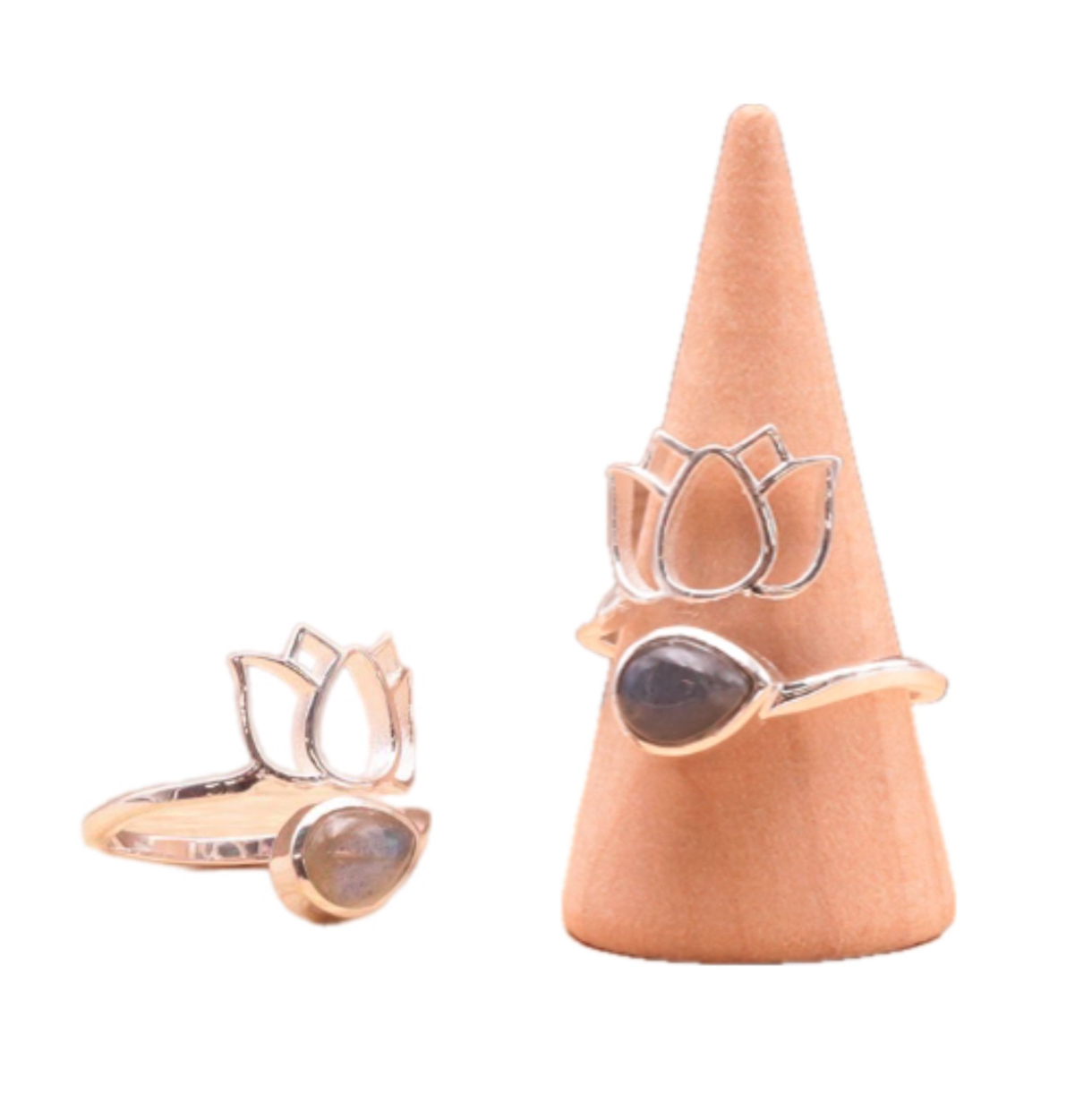 Anillo de Loto de Labradorita y Plata 925 – Protección e Intuición - Mundo Tibet