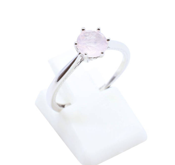 Anillo Solitario de Corazón - Cuarzo Rosa & Plata 925 - Mundo Tibet