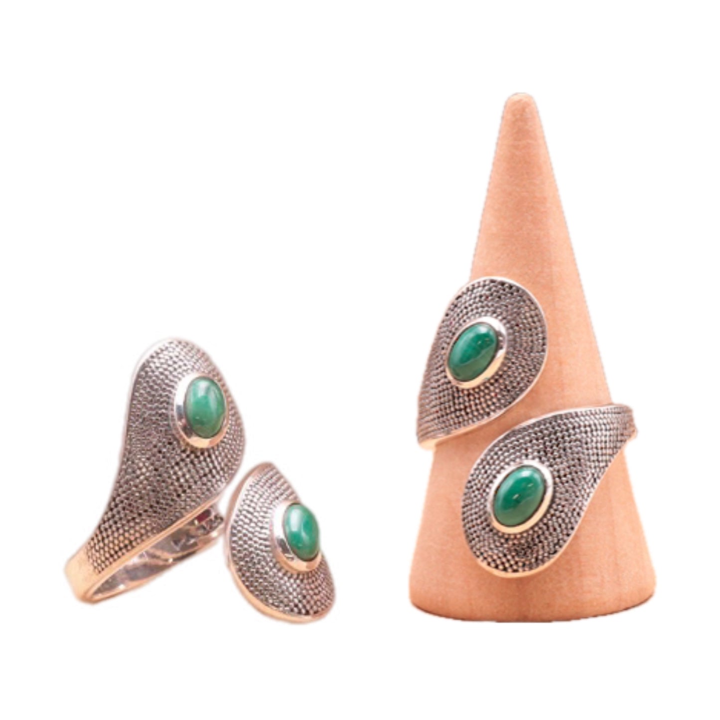 Anillo de Esmeralda en Espiral – Malachite y Plata 925 - Mundo Tibet