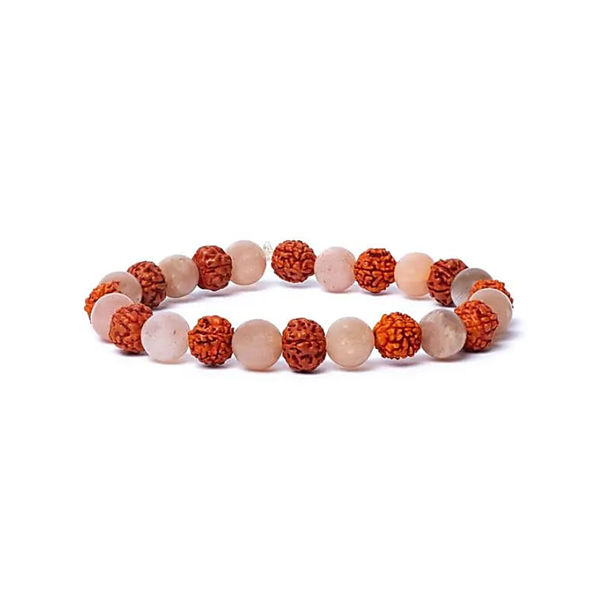 Pulsera de Rudraksha y Piedra de Luna Melocotón – Suavidad, conexión a tierra y feminidad sagrada - Mundo Tibet