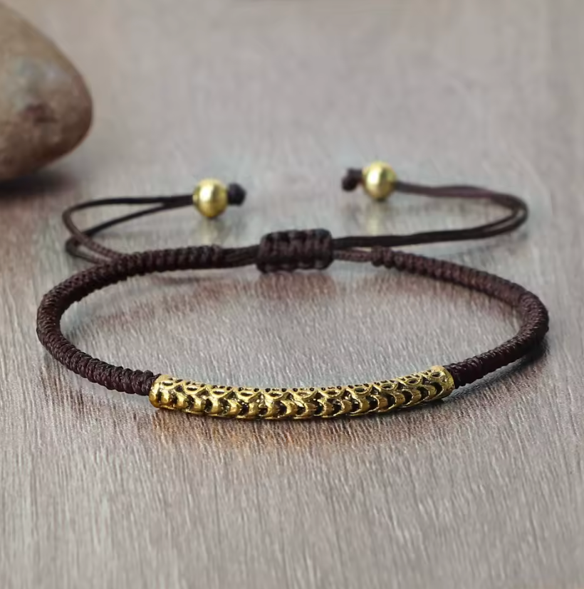 Pulsera Budista Trenzada a Mano, Amuleto Marrón