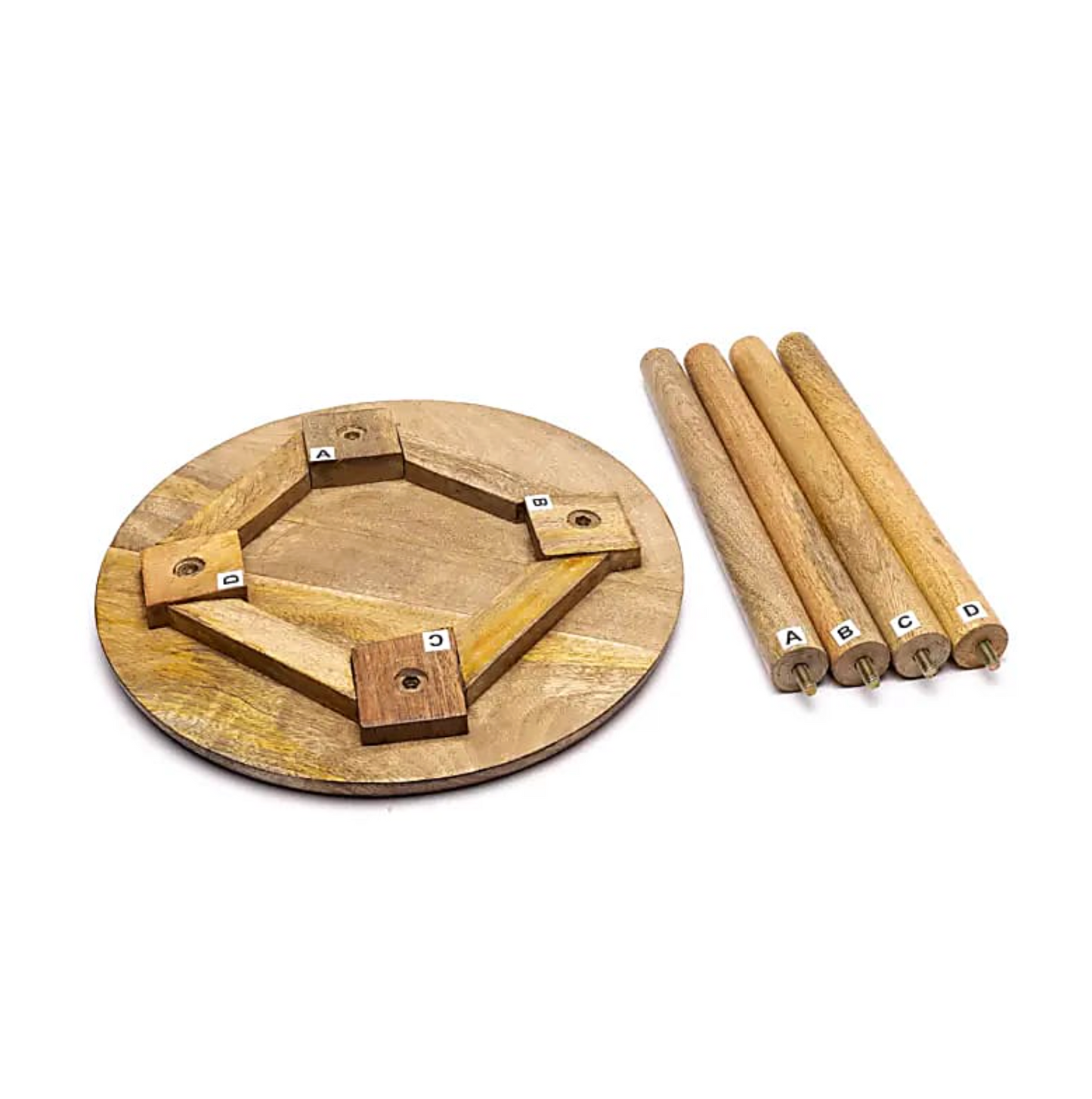 Table Mandala en Bois de Manguier: mandala circulaire en sections avec blocs numérotés et baguettes séparées côte à côte.