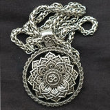 pendentif Yoga Zen
