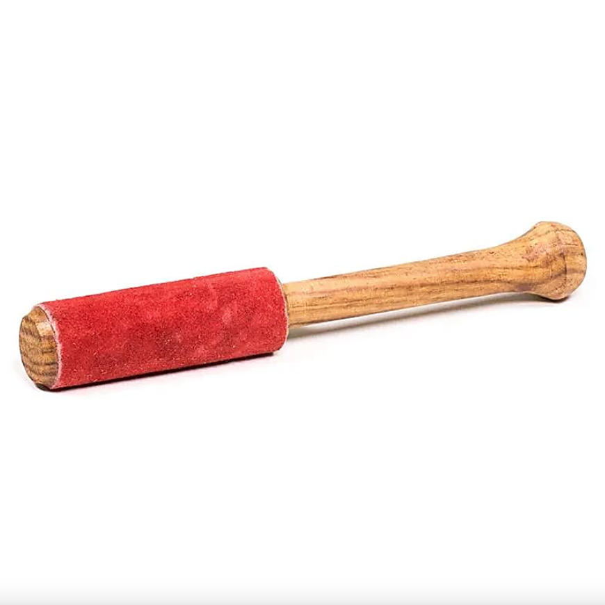 Maillet de cuero de chamois rojo con sonido - Mundo Tibet