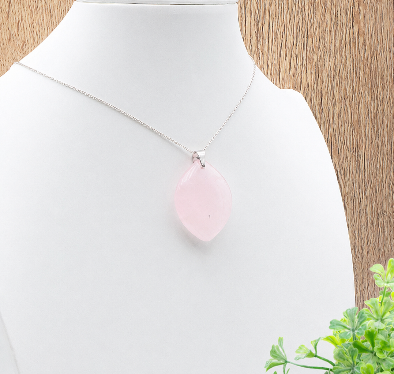 Pendentif Amoria – Quartz Rose - univers tibet